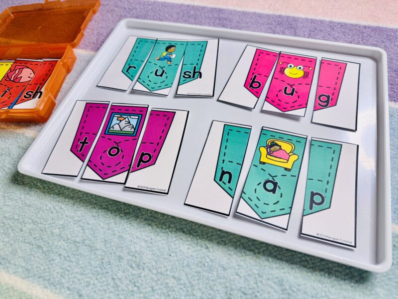 First Grade free ELA station featuring pocketful of phonemes with segmented short vowel words and some digraphs aligned to the Science of Reading.