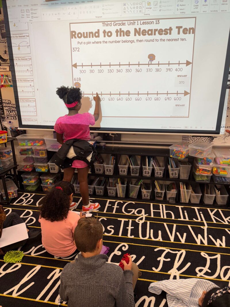 Student using interactive teaching slide